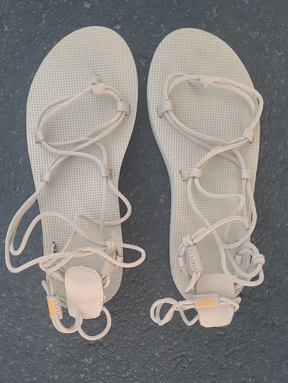 NWOT Teva Infinity Midform Gladiator Neutral Beige Lace-Up Sandals